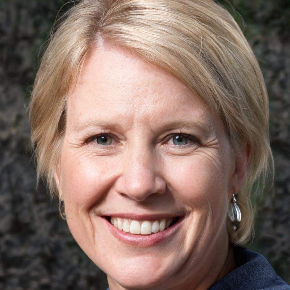 Retrato profesional de Agnès Torrent, coordinadora del programa formativo